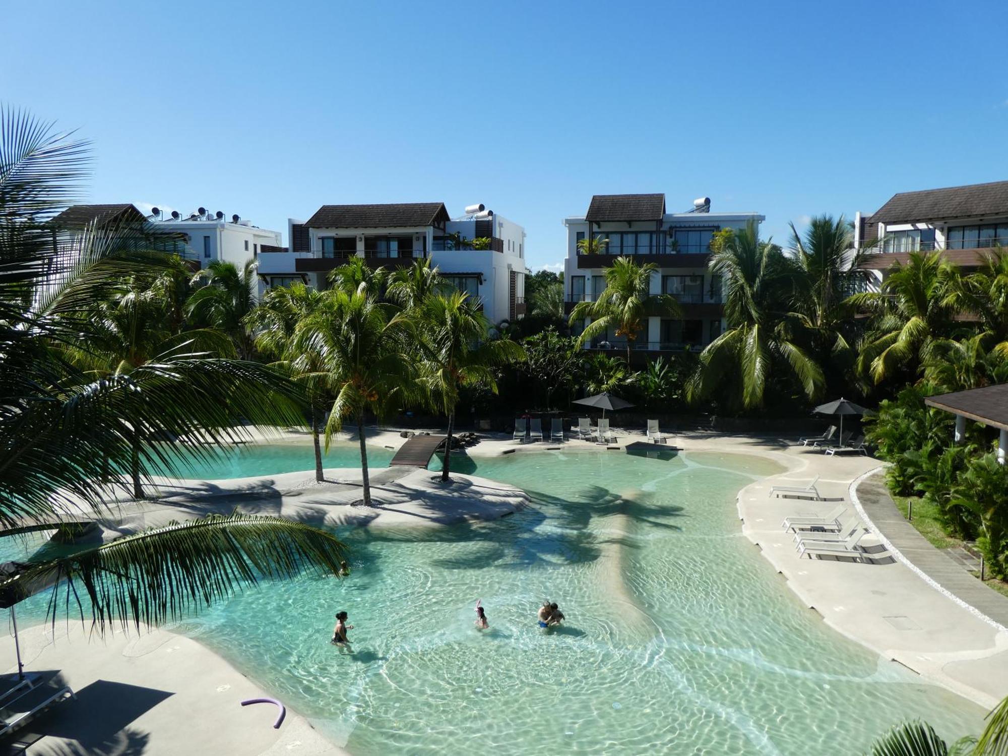 Appartement Le Dauphin Du Lagon Bleu - Plages De Mont Choisy Et De Trou Aux Biches Grand Baie Exterior foto
